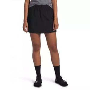 THE NORTH FACE Women's Class V Skort